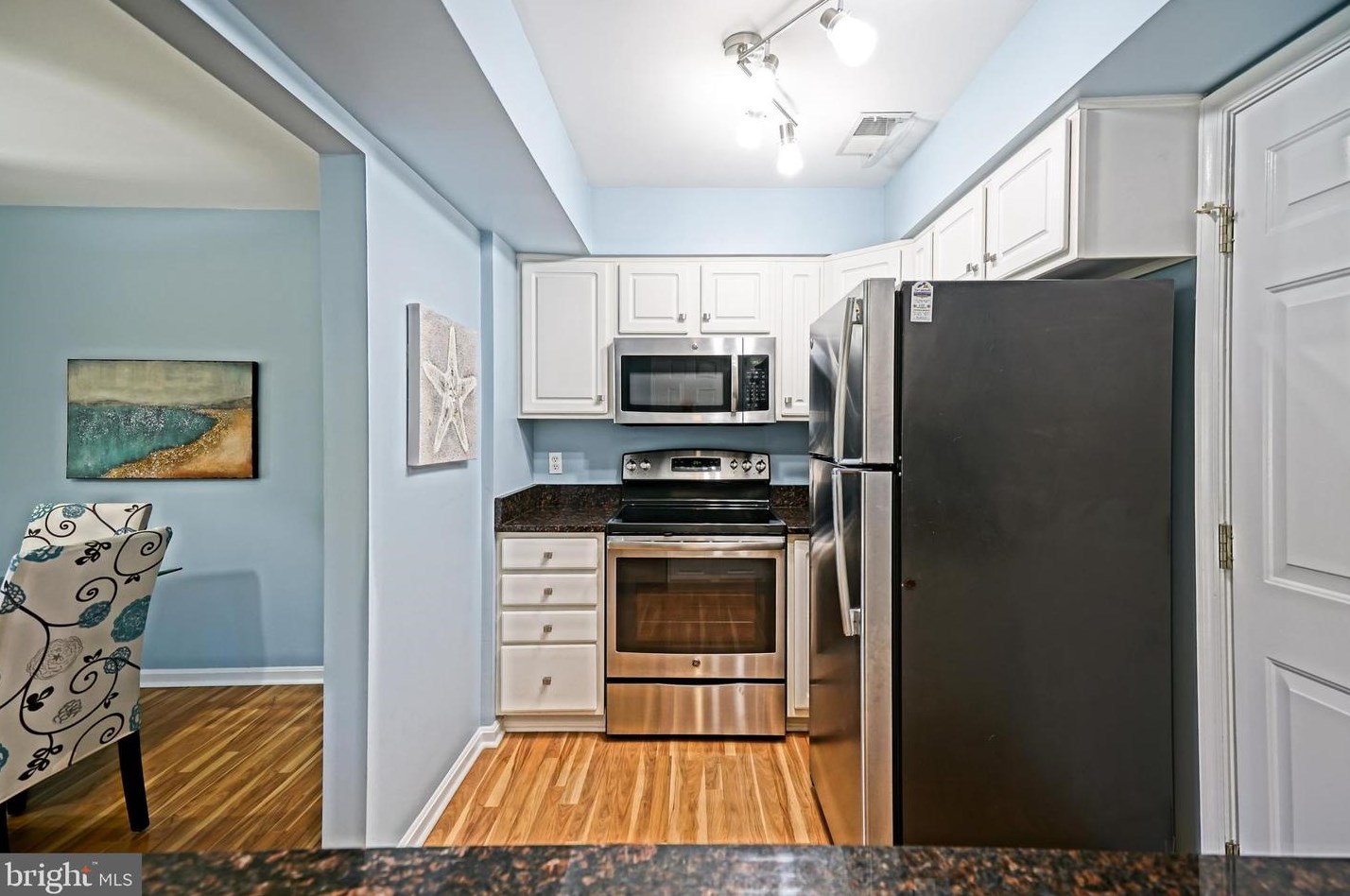 238 Lakeside Dr, Lewes DE 19958-8984 exterior