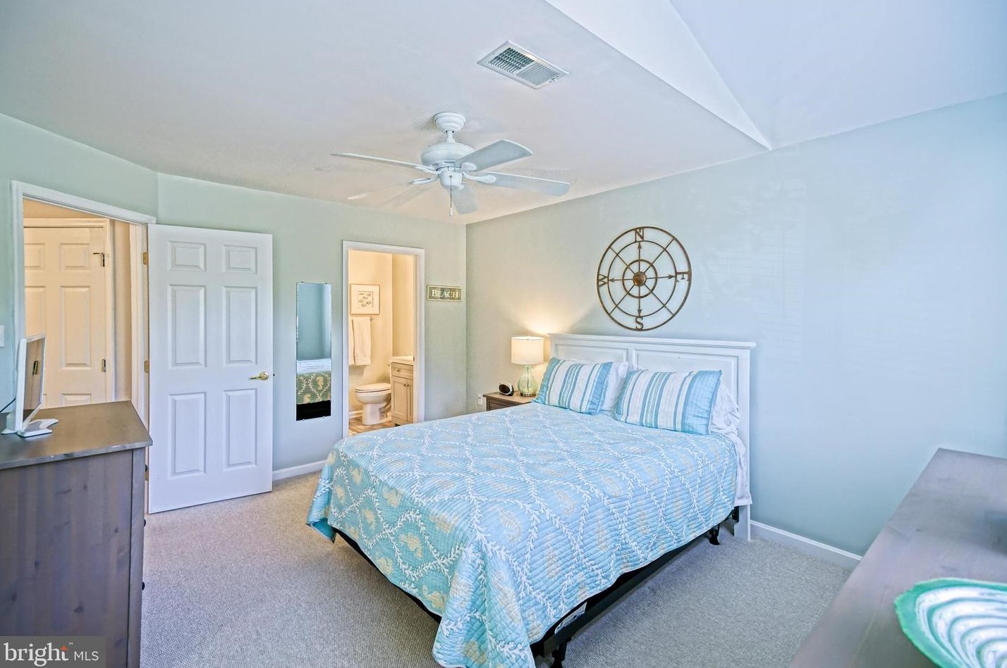 238 Lakeside Dr, Lewes DE 19958-8984 exterior