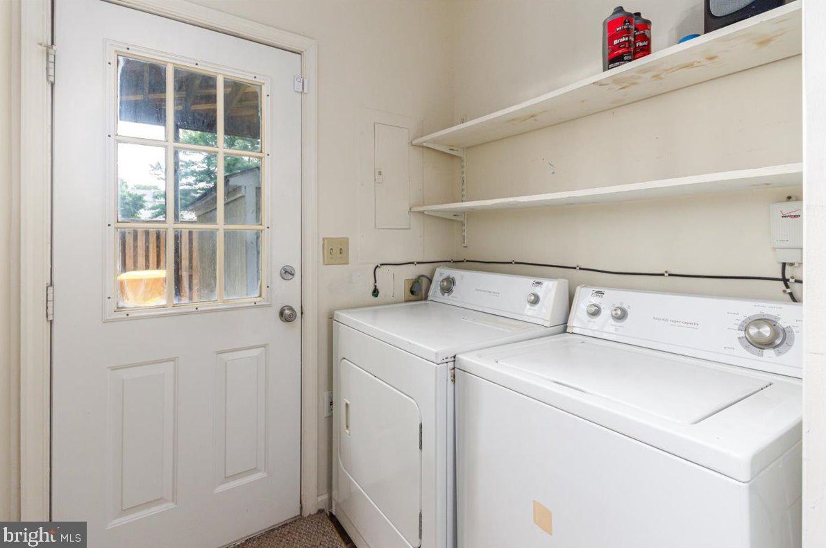 1902 Pawlet Dr, Crofton MD 21114-1687 exterior