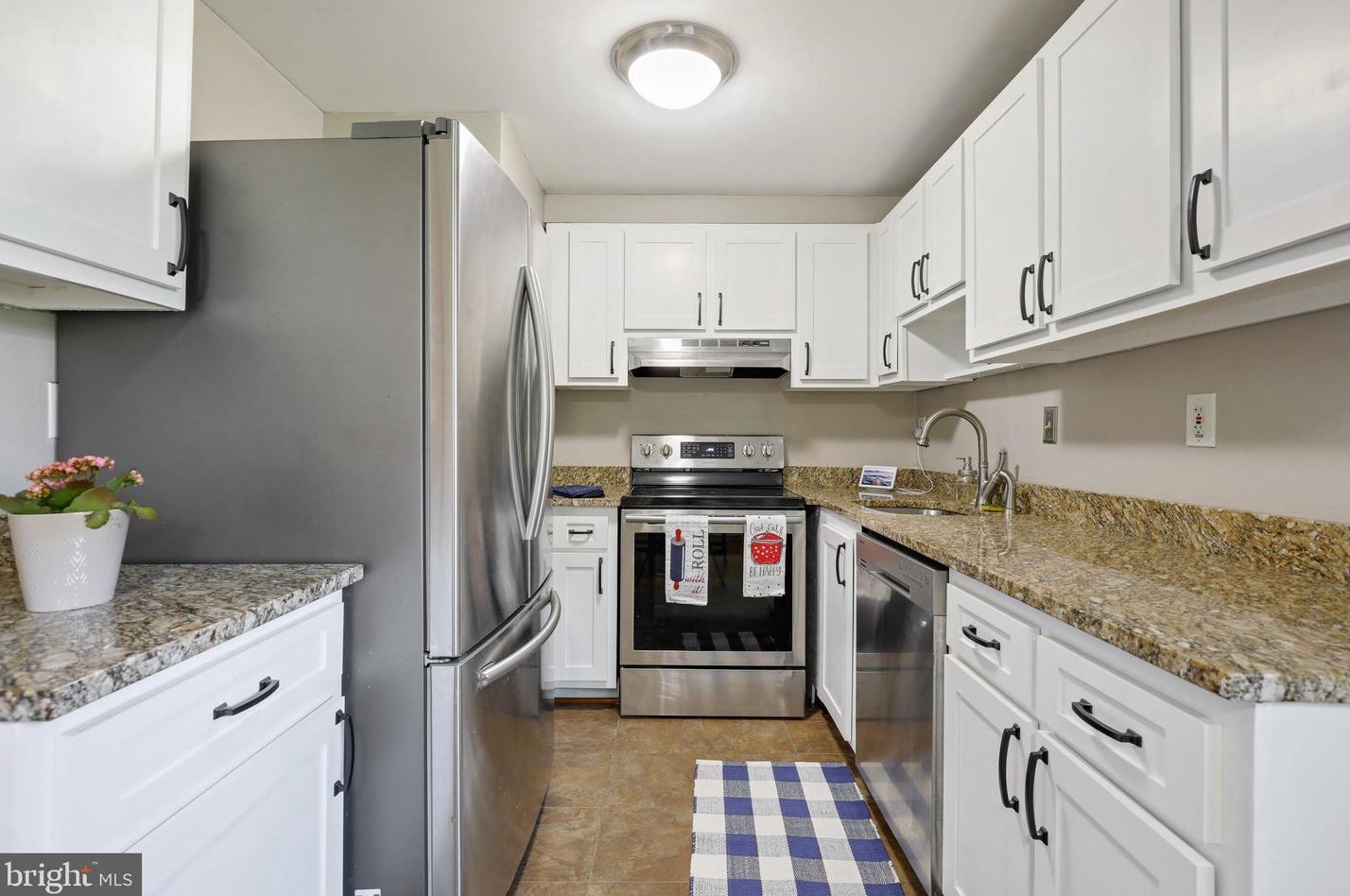 1476 Blockton Ct, Crofton MD 21114-1102 exterior