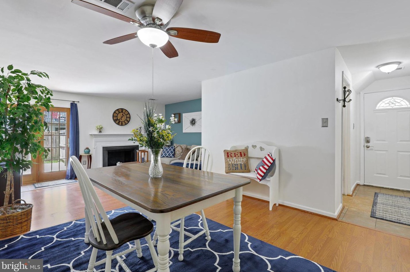 1476 Blockton Ct, Crofton MD 21114-1102 exterior