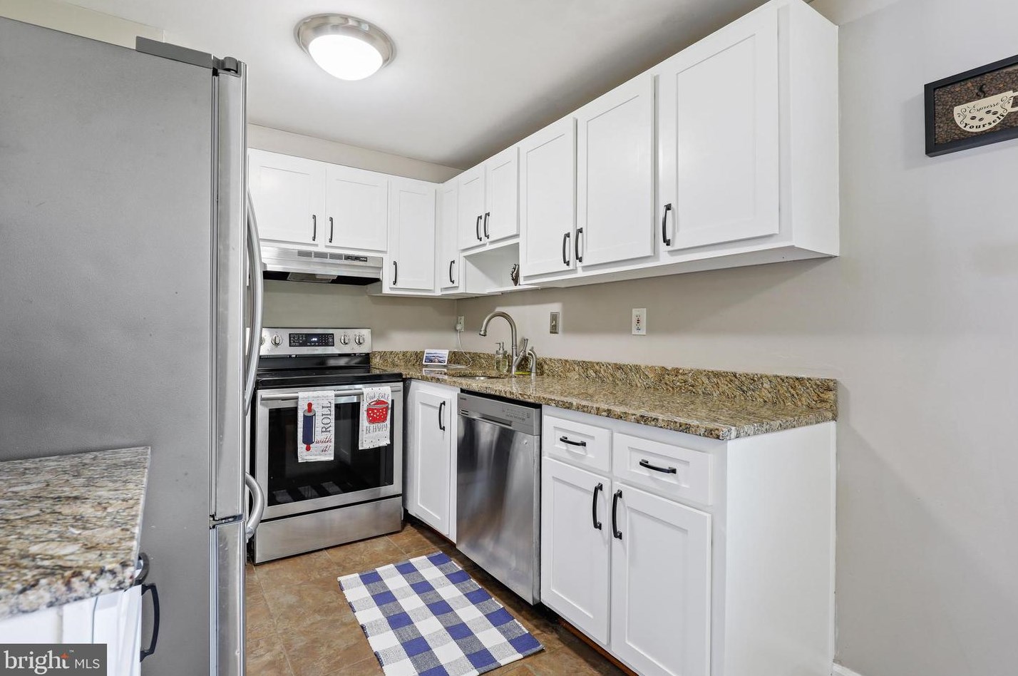 1476 Blockton Ct, Crofton MD 21114-1102 exterior