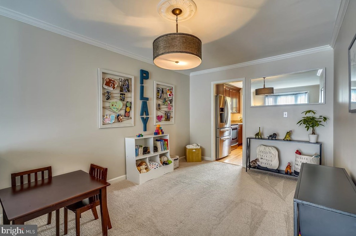 1122 Jeffrey Dr, Crofton MD 21114-1315 exterior