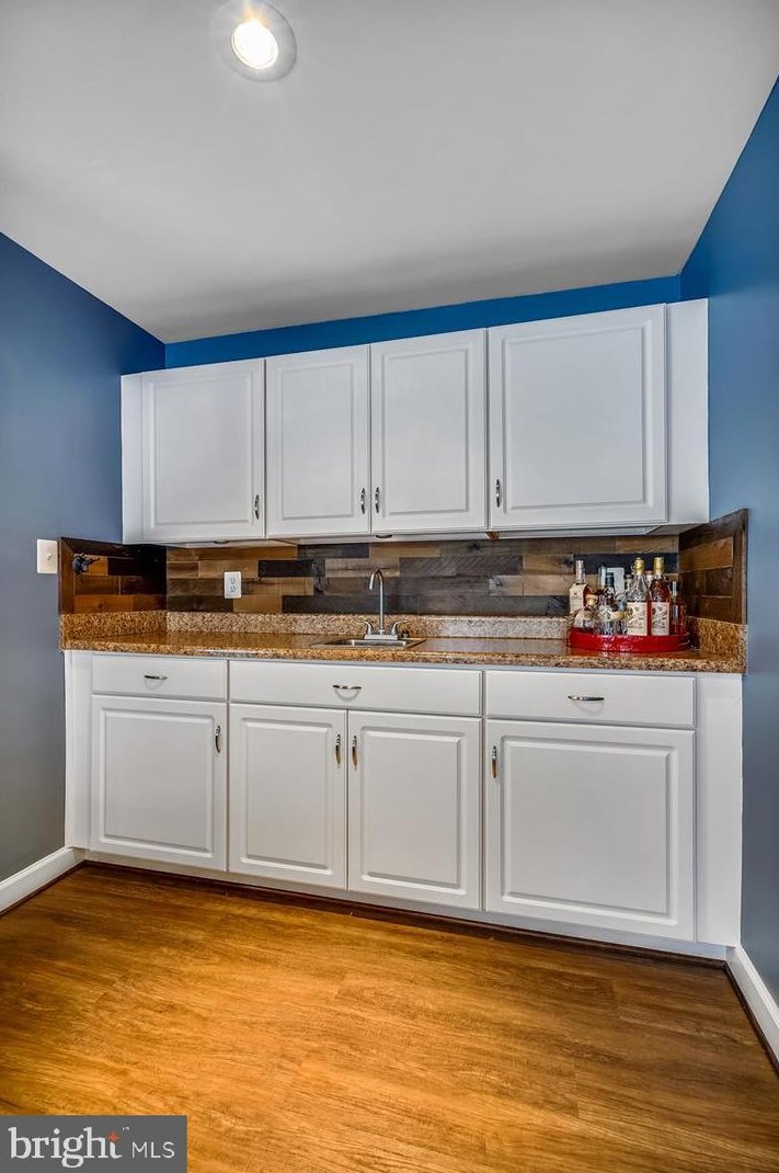 1122 Jeffrey Dr, Crofton MD 21114-1315 exterior