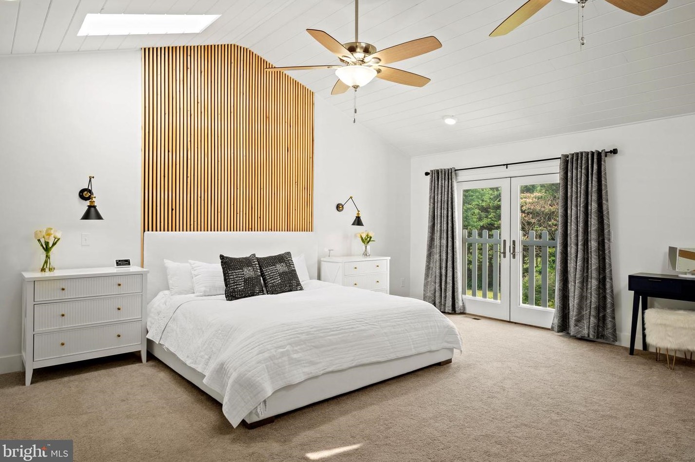 902 Hillcrest Rd, Baltimore MD  21076-1504 exterior