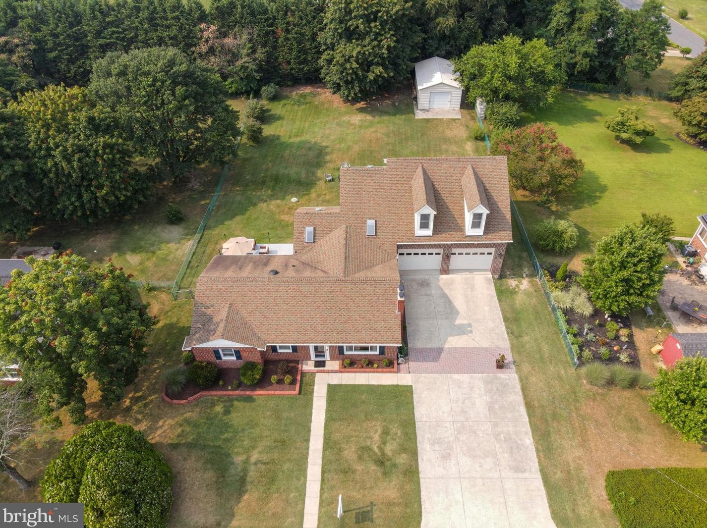 902 Hillcrest Rd, Baltimore MD  21076-1504 exterior