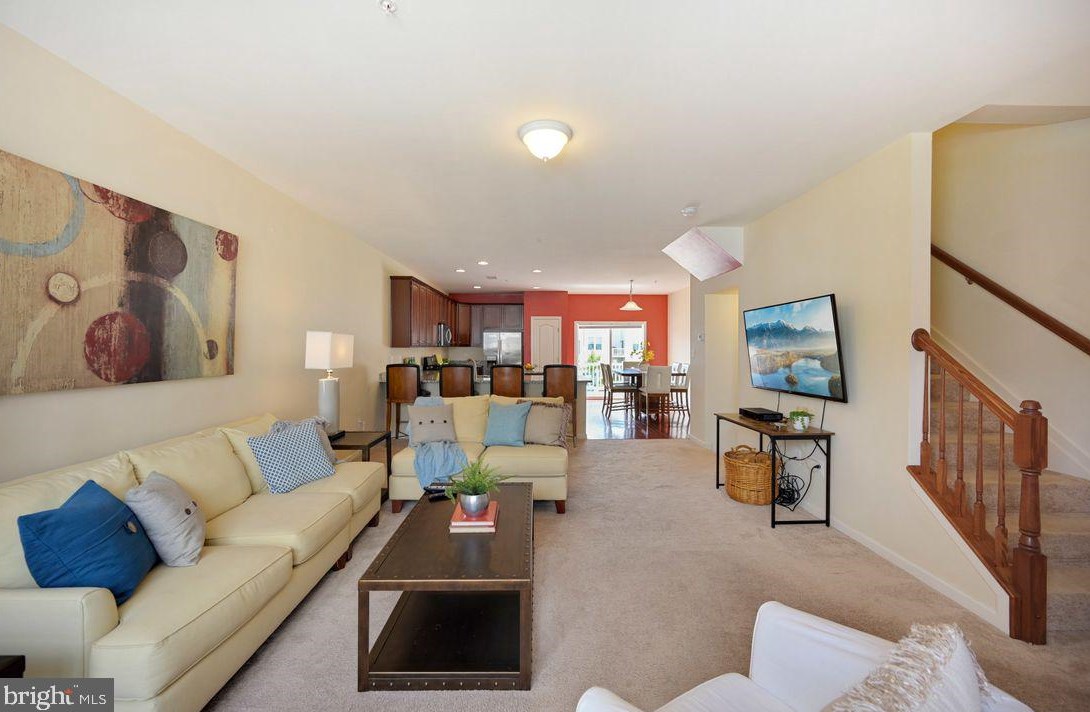 8530 Golden Eagle Ln, Severn MD  21144-3156 exterior