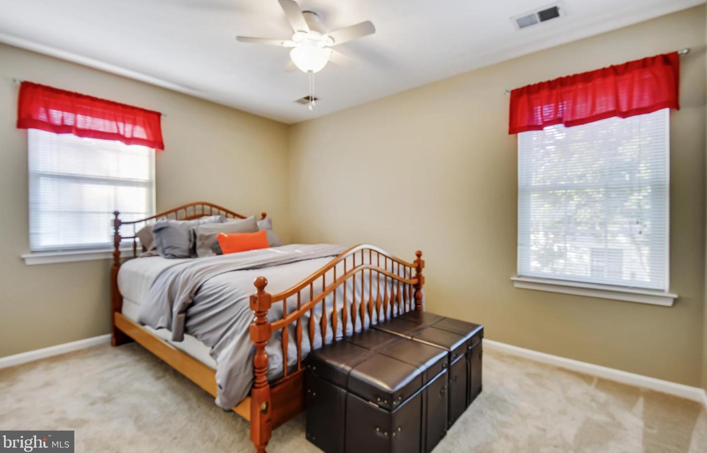 2315 Putnam Ln, Crofton MD  21114-1647 exterior