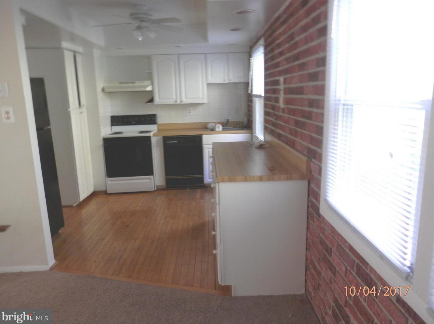 1687 Walleye Dr, Crofton MD  21114-2325 exterior