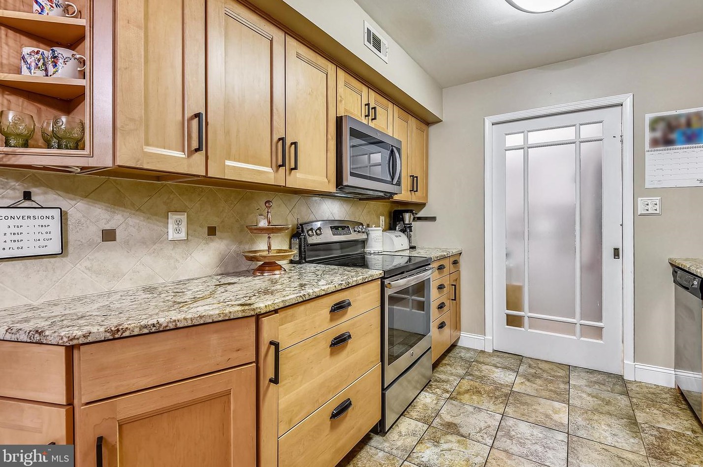 924 Truro Ln, Crofton MD  21114-1204 exterior