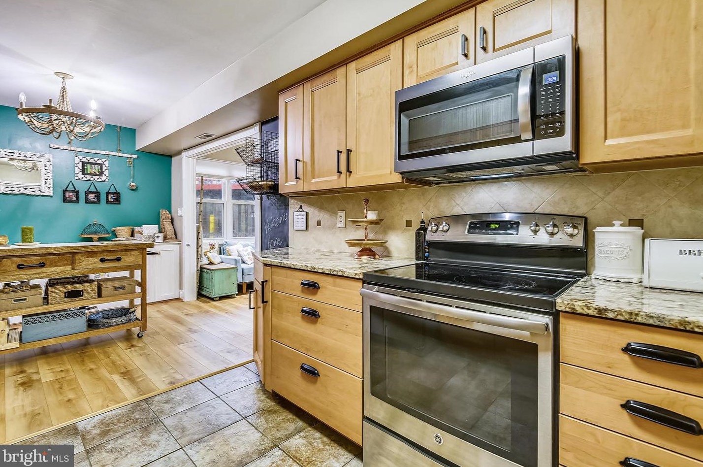 924 Truro Ln, Crofton MD  21114-1204 exterior