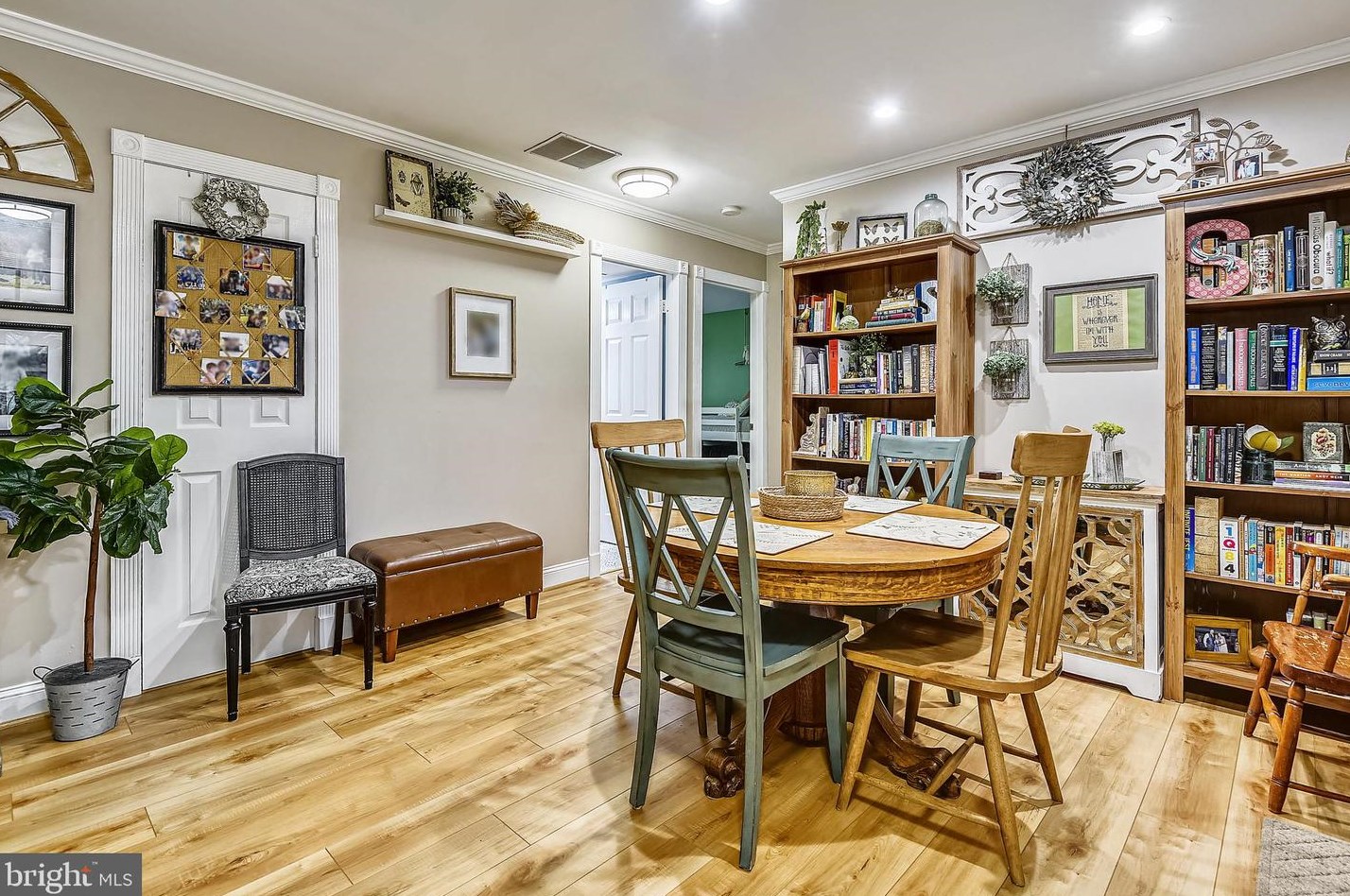 924 Truro Ln, Crofton MD  21114-1204 exterior