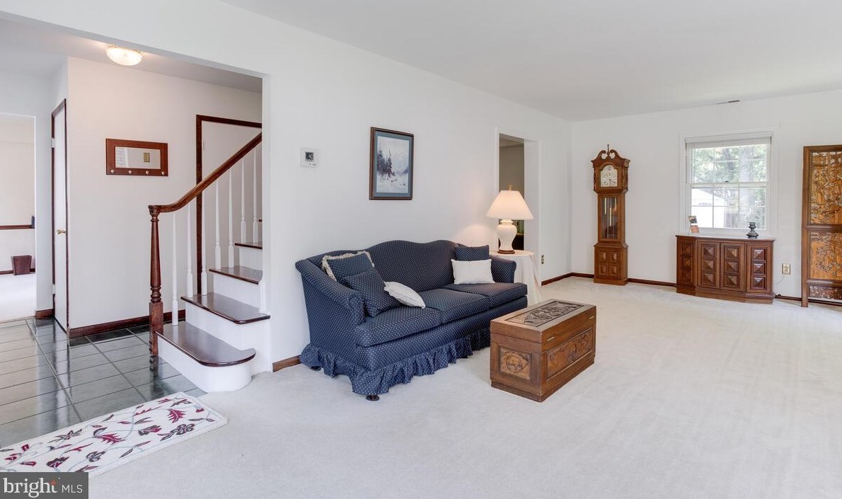 1724 Truro Rd, Crofton MD  21114-2520 exterior