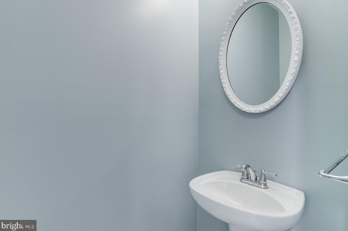 1724 Truro Rd, Crofton MD  21114-2520 exterior