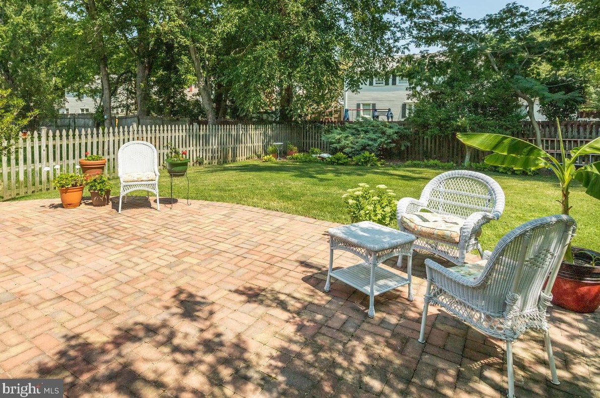 1724 Truro Rd, Crofton MD  21114-2520 exterior