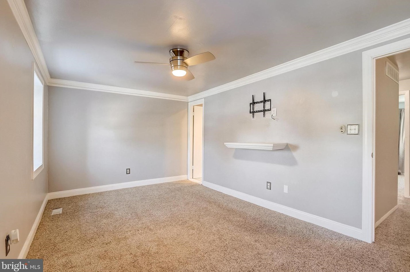 1784 Sharwood Pl, Crofton MD 21114-1925 exterior