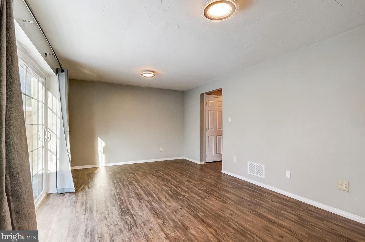 1784 Sharwood Pl, Crofton MD 21114-1925 exterior