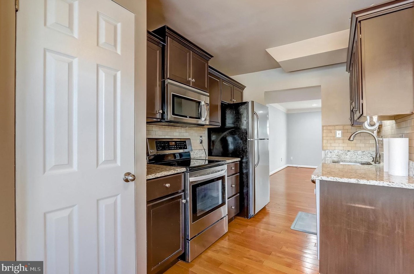 1784 Sharwood Pl, Crofton MD 21114-1925 exterior