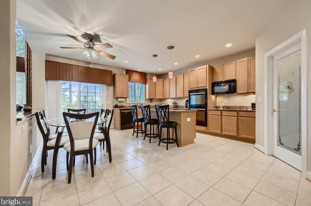 7877 Wb And A Rd, Severn MD  21144-1918 exterior