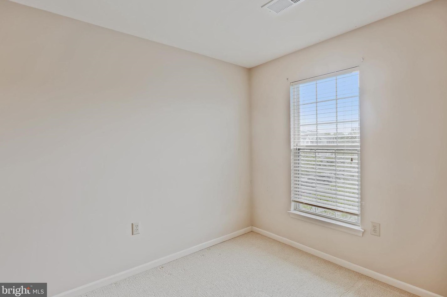 2226 Montauk Dr, Crofton MD 21114-3241 exterior