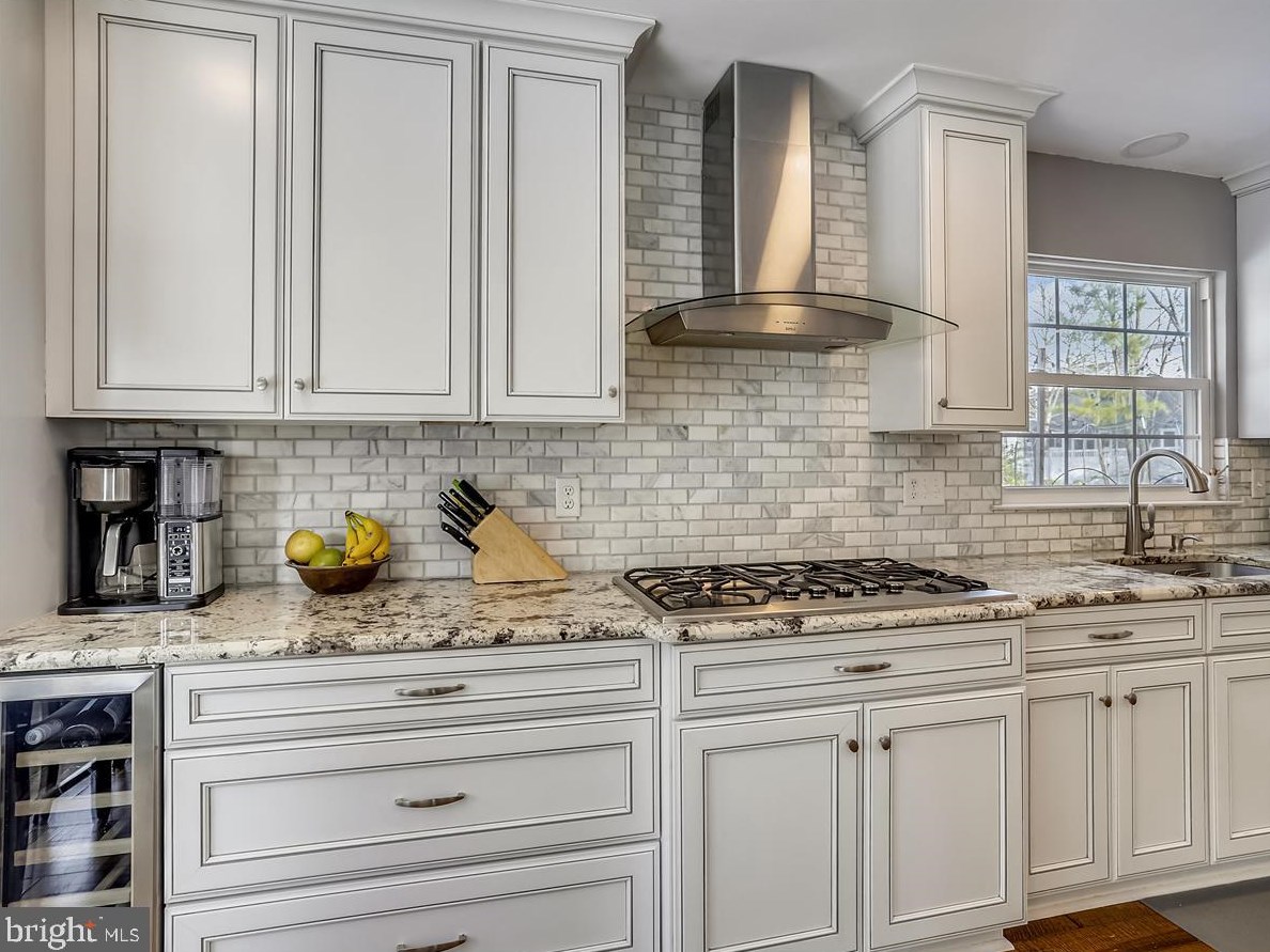 2718 Bains Ct, Crofton MD 21114-3153 exterior