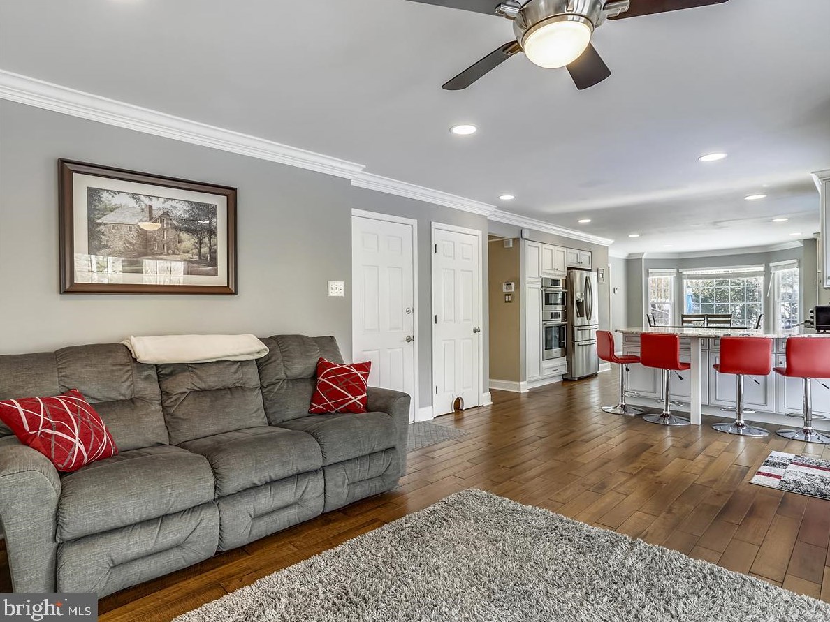 2718 Bains Ct, Crofton MD 21114-3153 exterior