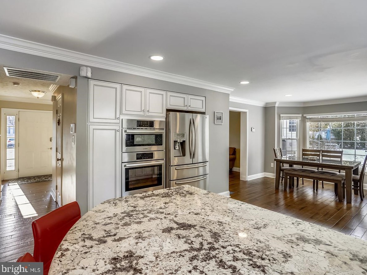 2718 Bains Ct, Crofton MD 21114-3153 exterior