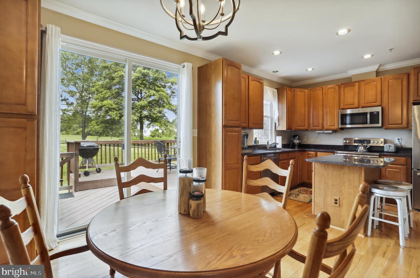 1514 Long Dr Ct, Crofton MD 21114-3206 exterior