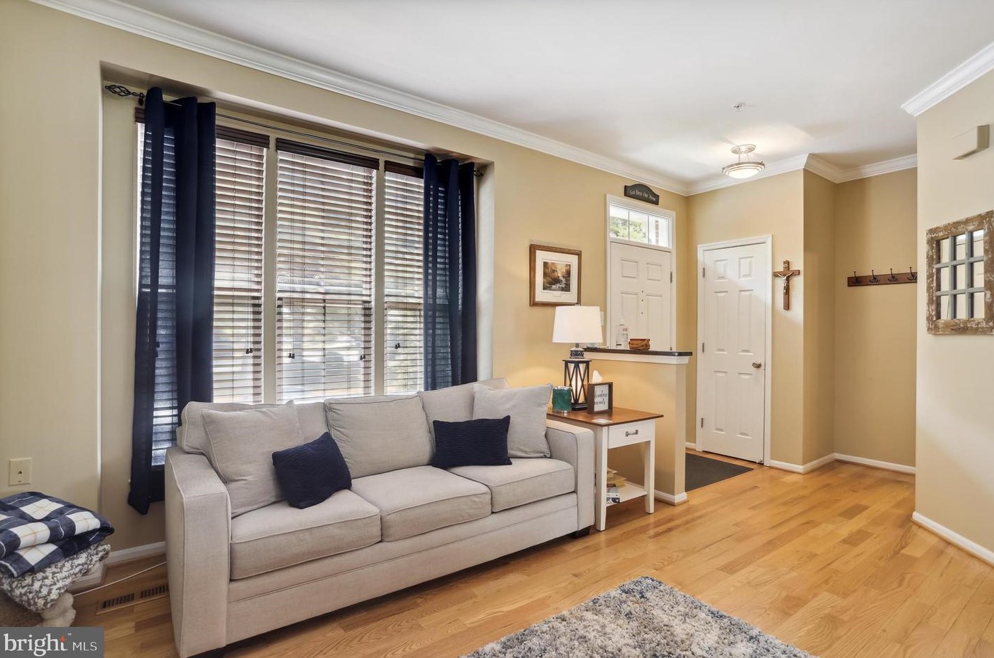 1514 Long Dr Ct, Crofton MD 21114-3206 exterior