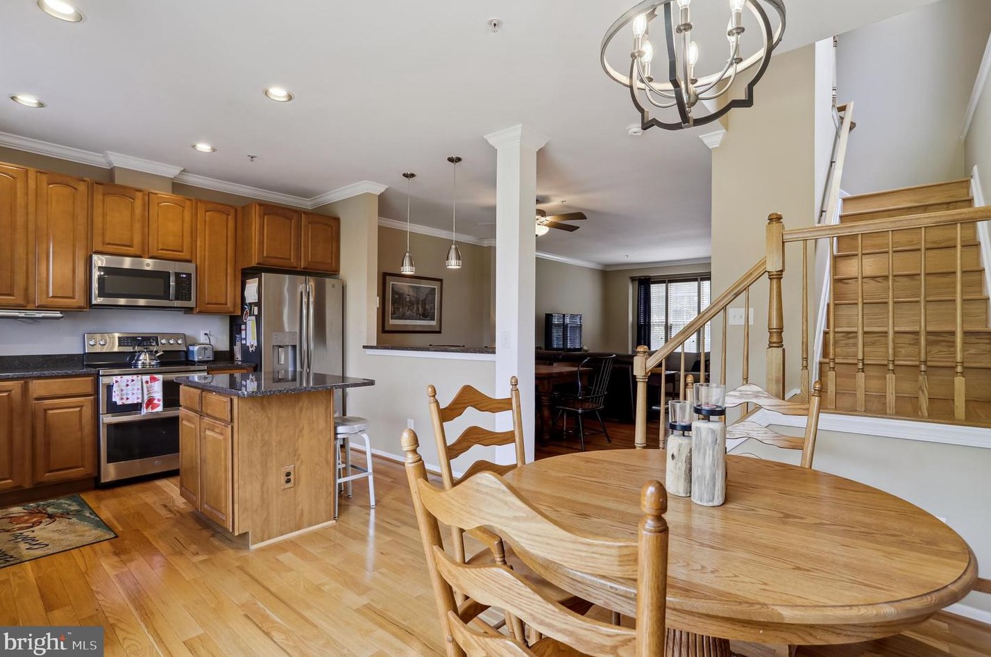 1514 Long Dr Ct, Crofton MD 21114-3206 exterior