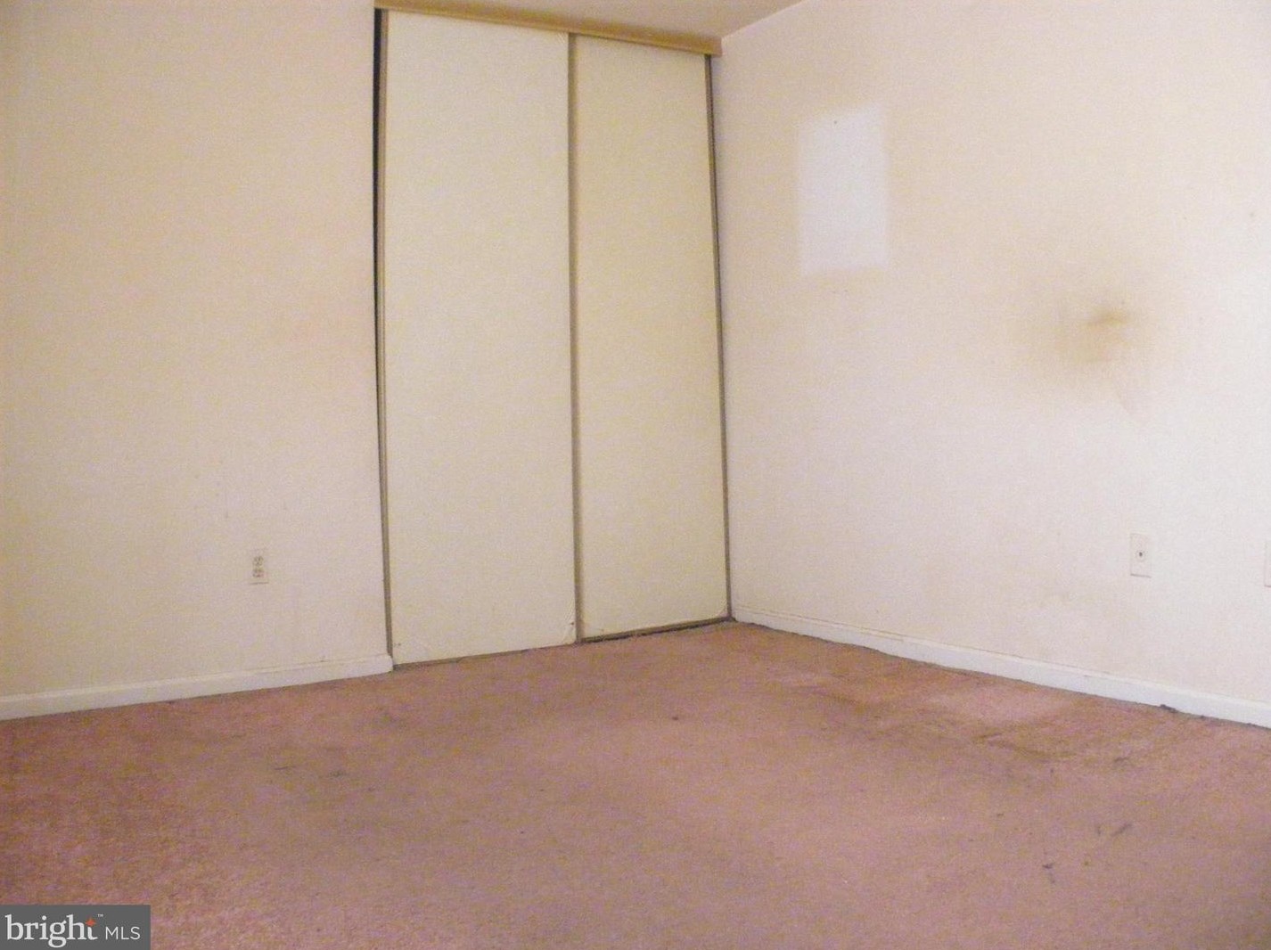 1683 Hart Ct, Crofton MD 21114-1613 exterior