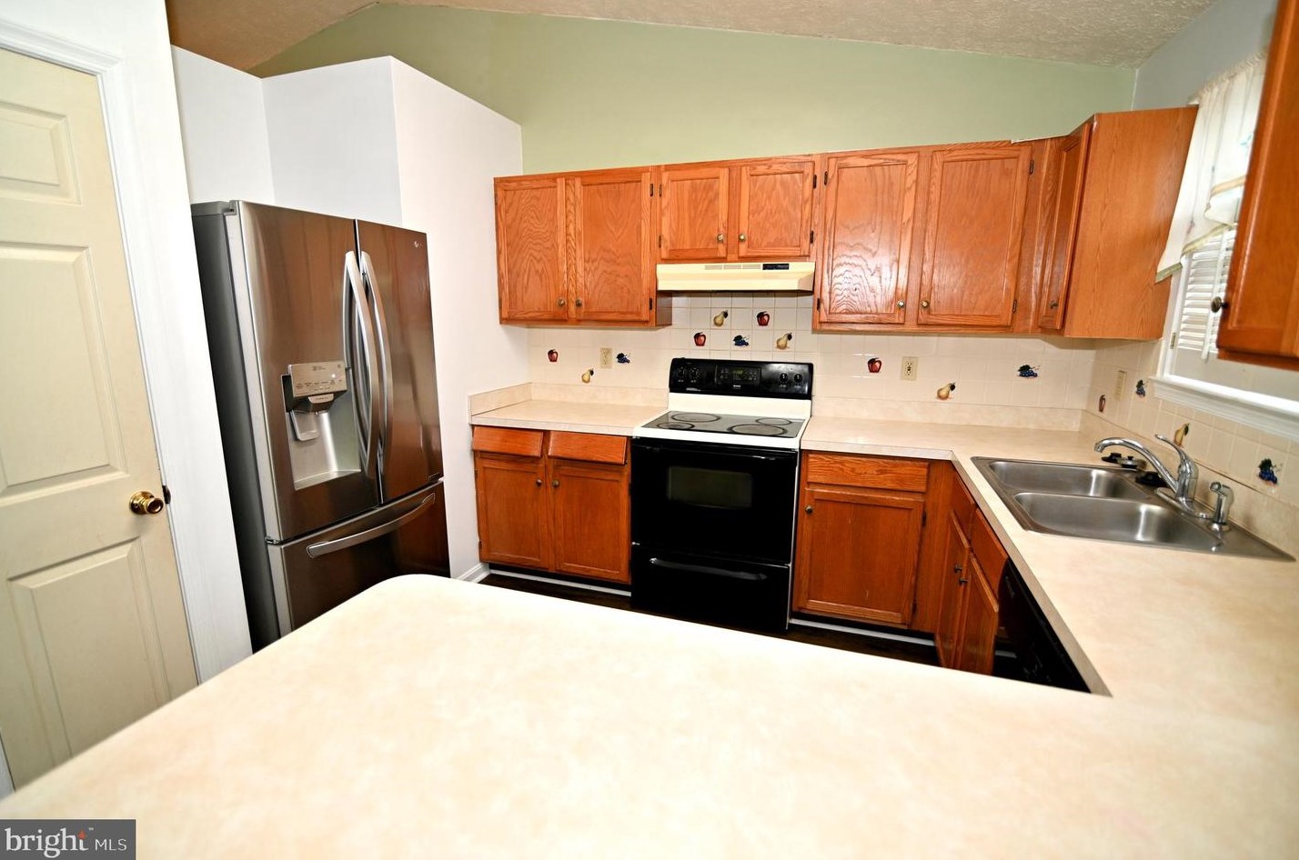 1397 Graham Farm Cir, Severn MD  21144-1083 exterior