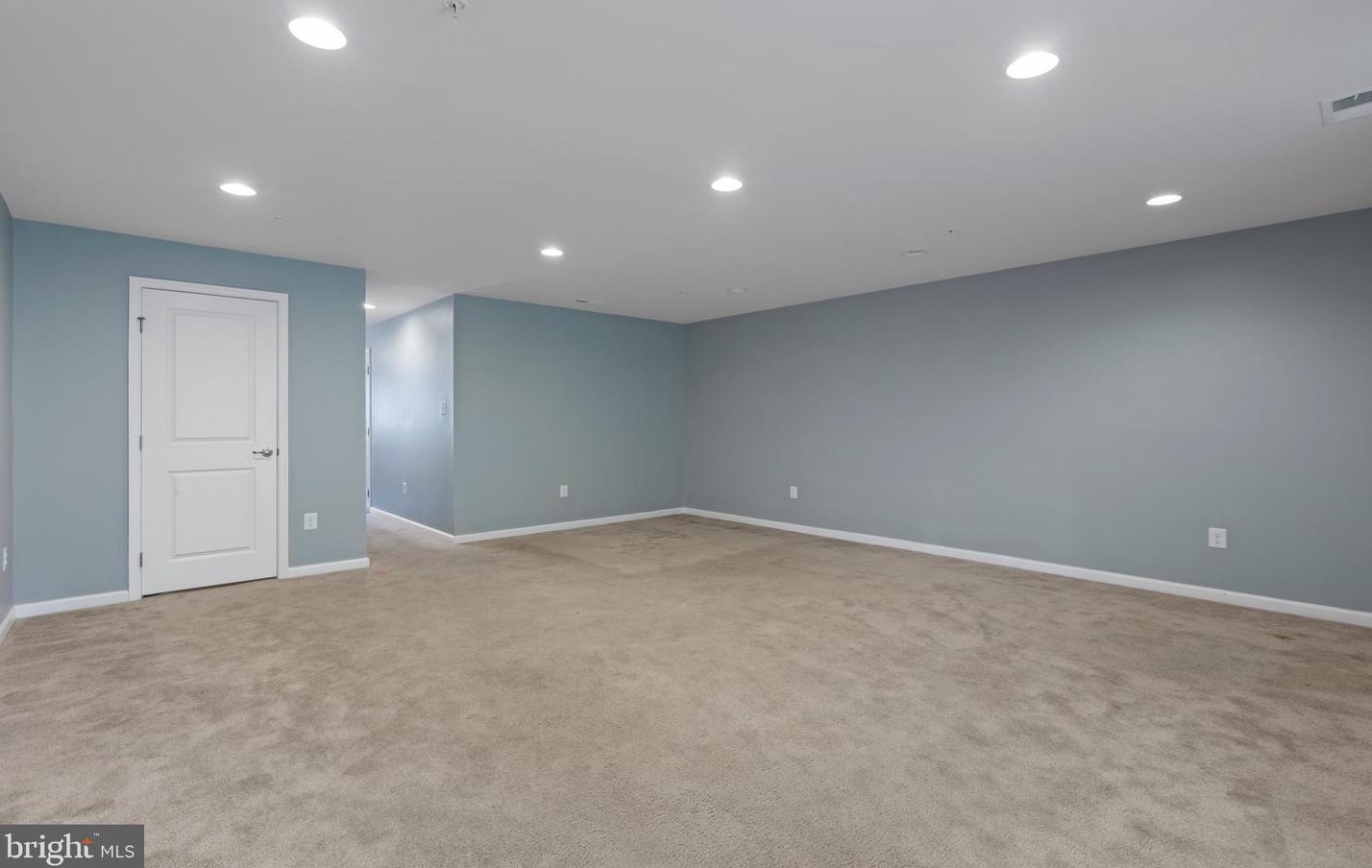 2719 Prospect Hill Dr, Baltimore MD  21076-1083 exterior