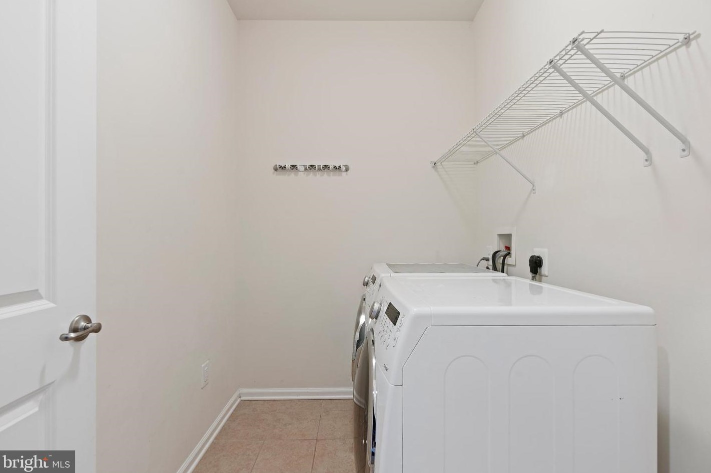 2719 Prospect Hill Dr, Baltimore MD  21076-1083 exterior