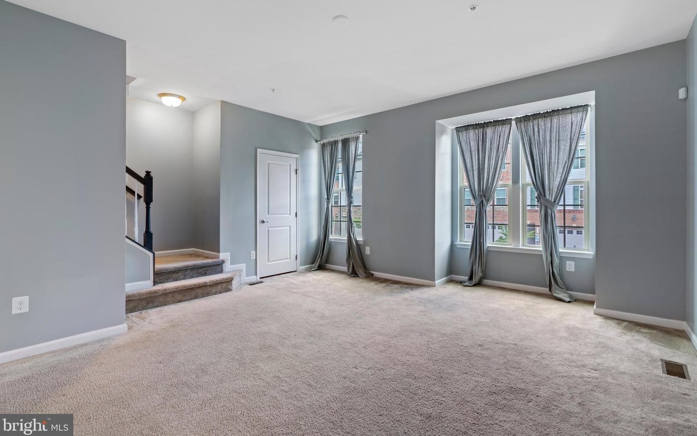 2719 Prospect Hill Dr, Baltimore MD  21076-1083 exterior