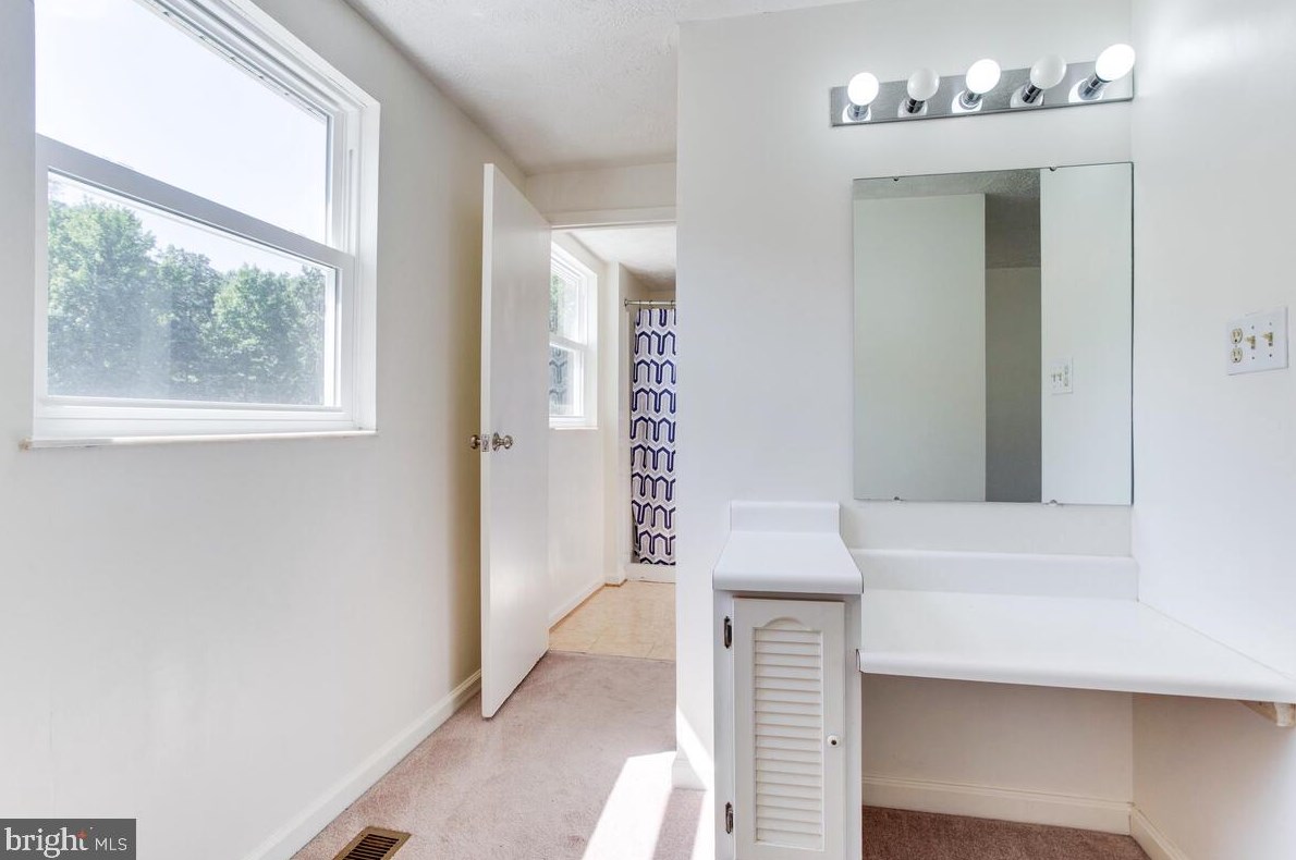 1446 Fairbanks Dr, Baltimore MD  21076-1622 exterior