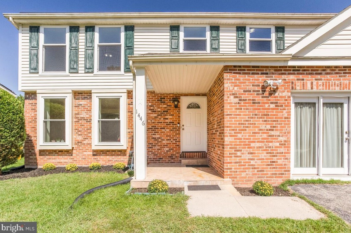 1446 Fairbanks Dr, Baltimore MD  21076-1622 exterior