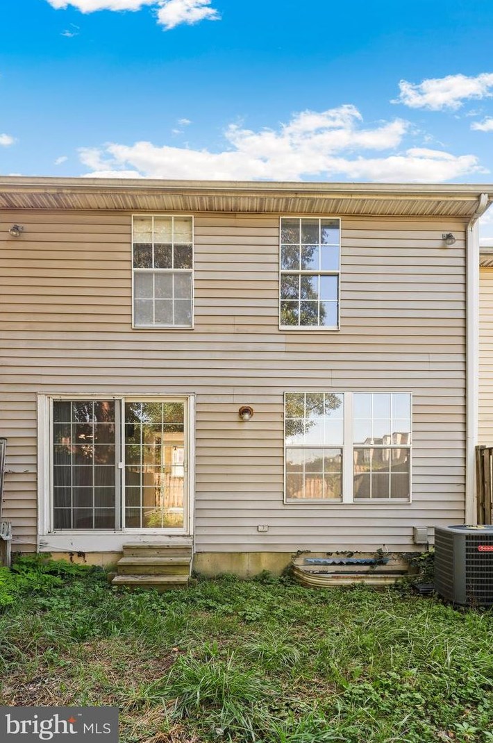 1740 Jacobs Mdw Dr, Severn MD 21144-3036 exterior