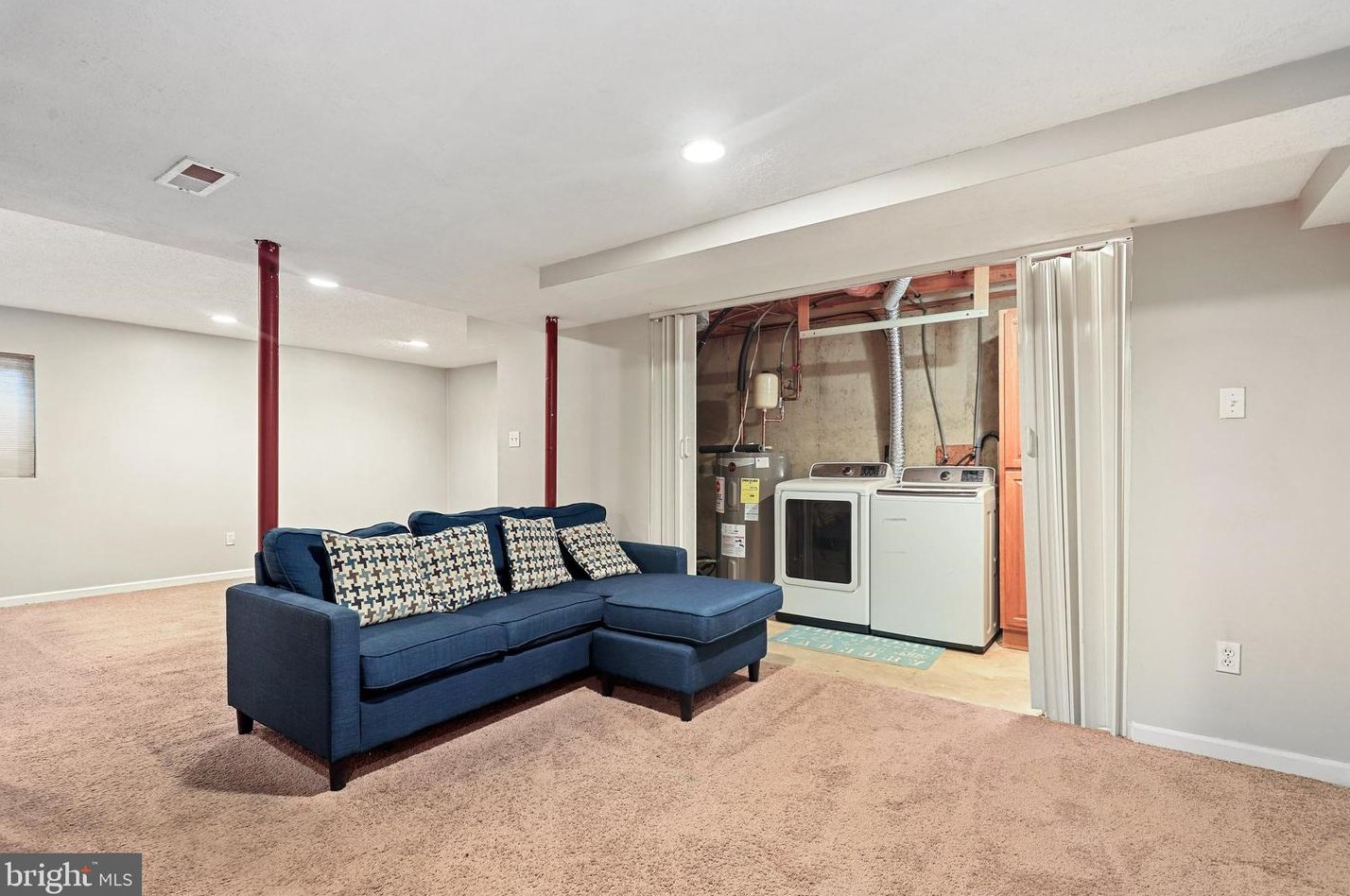 1740 Jacobs Mdw Dr, Severn MD 21144-3036 exterior