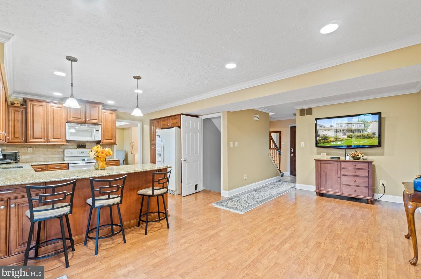 1748 Remington Dr, Crofton MD 21114-1843 exterior