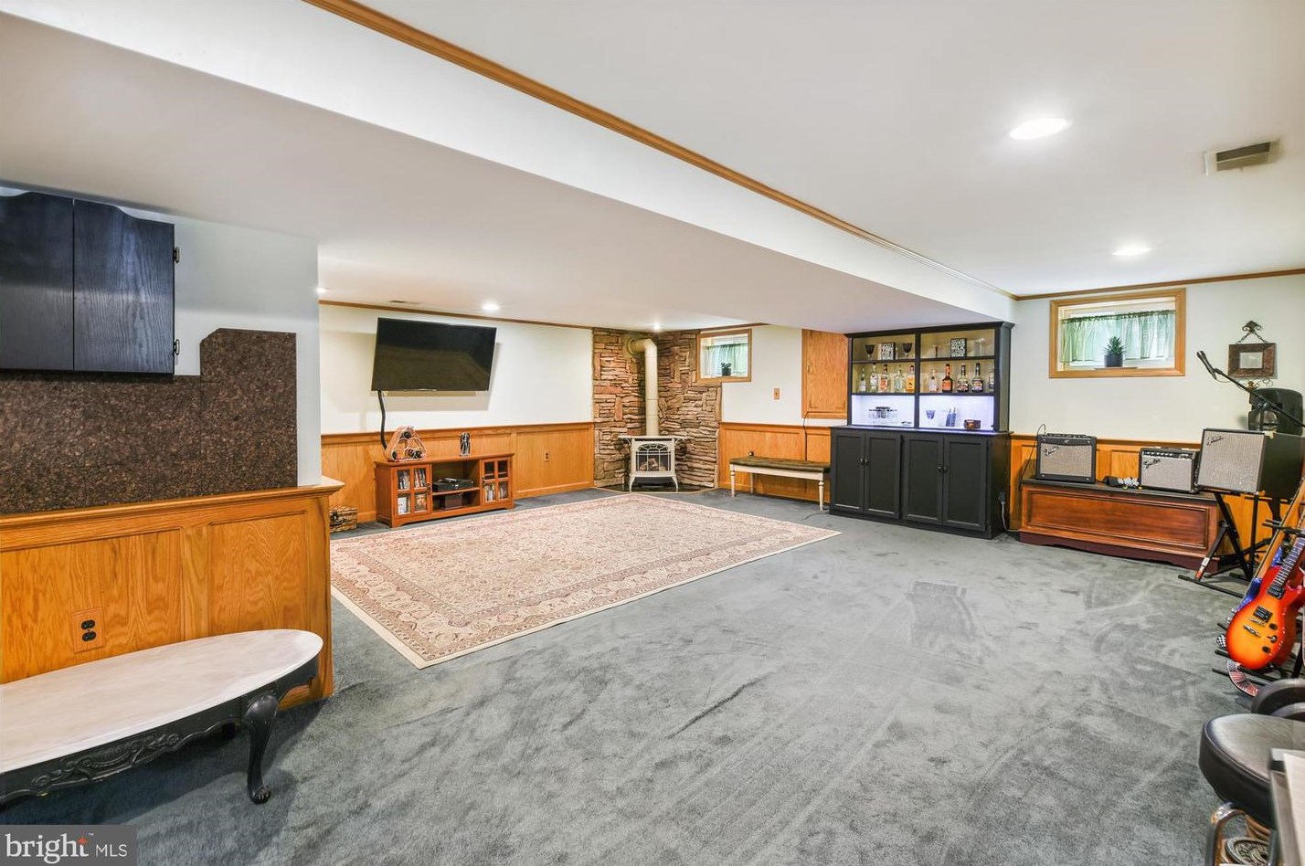 611 Brian St, Baltimore MD 21225-3806 exterior