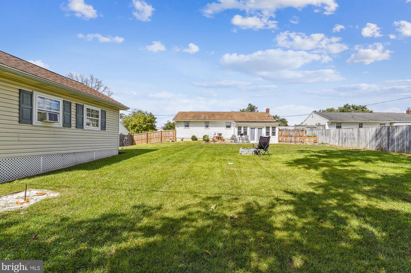 611 Brian St, Baltimore MD 21225-3806 exterior