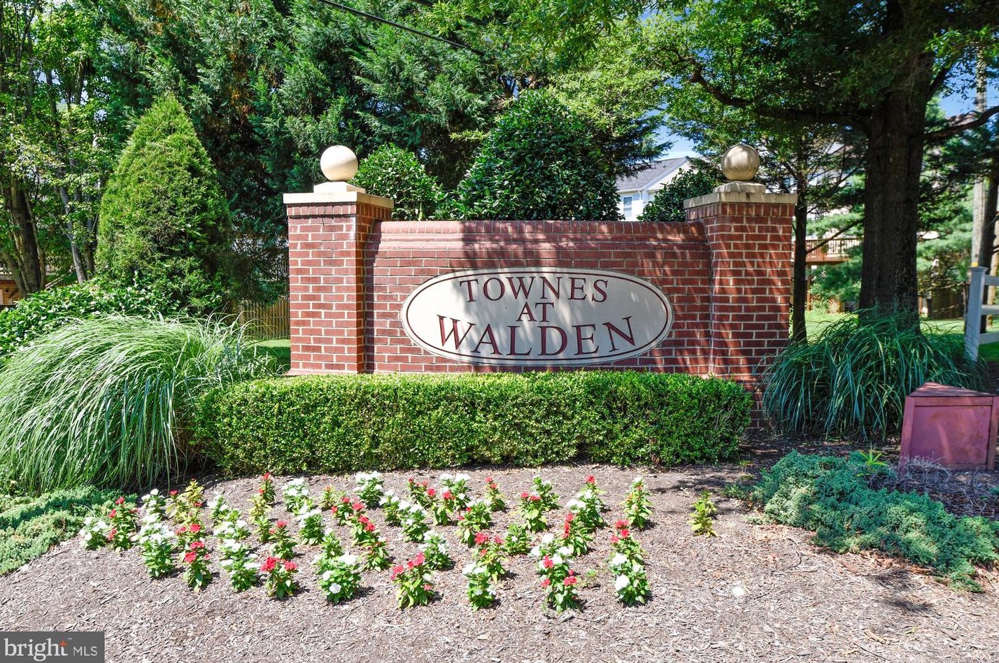 1488 Lowell Ct, Crofton MD 21114-1104 exterior