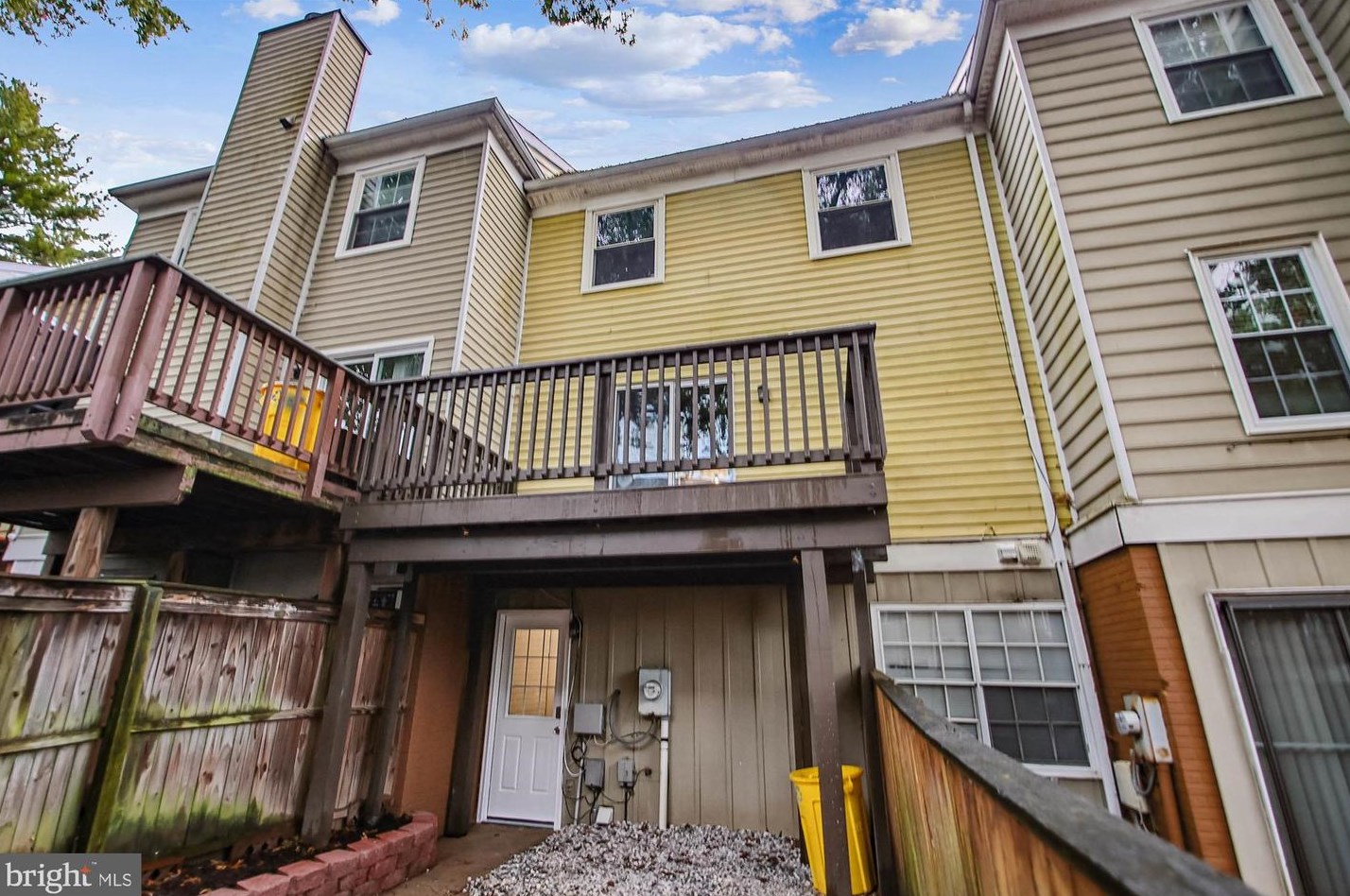 1488 Lowell Ct, Crofton MD 21114-1104 exterior