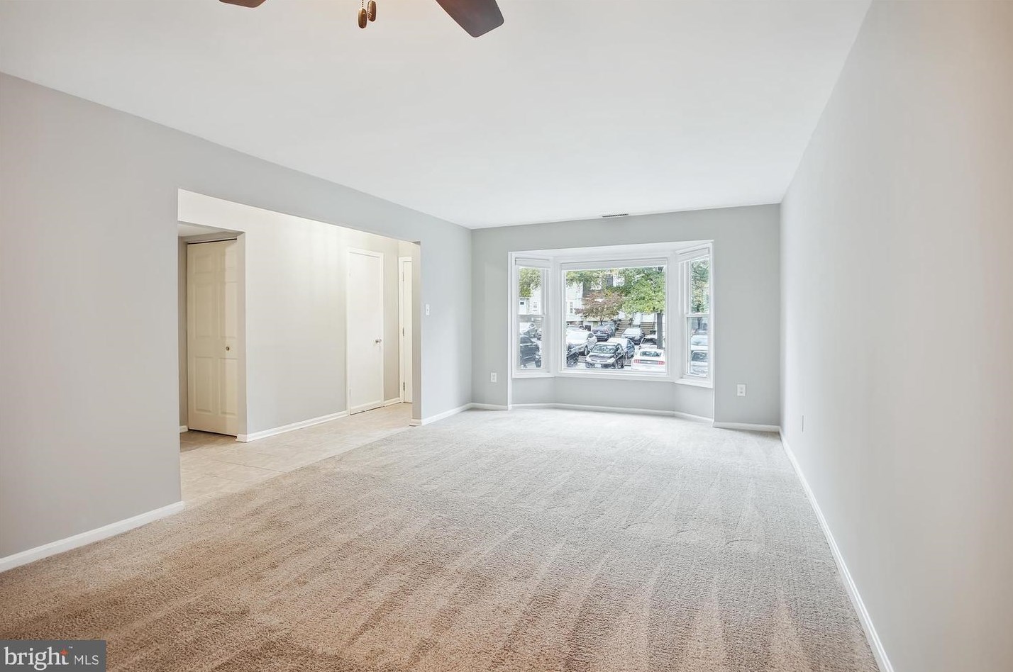 1488 Lowell Ct, Crofton MD 21114-1104 exterior