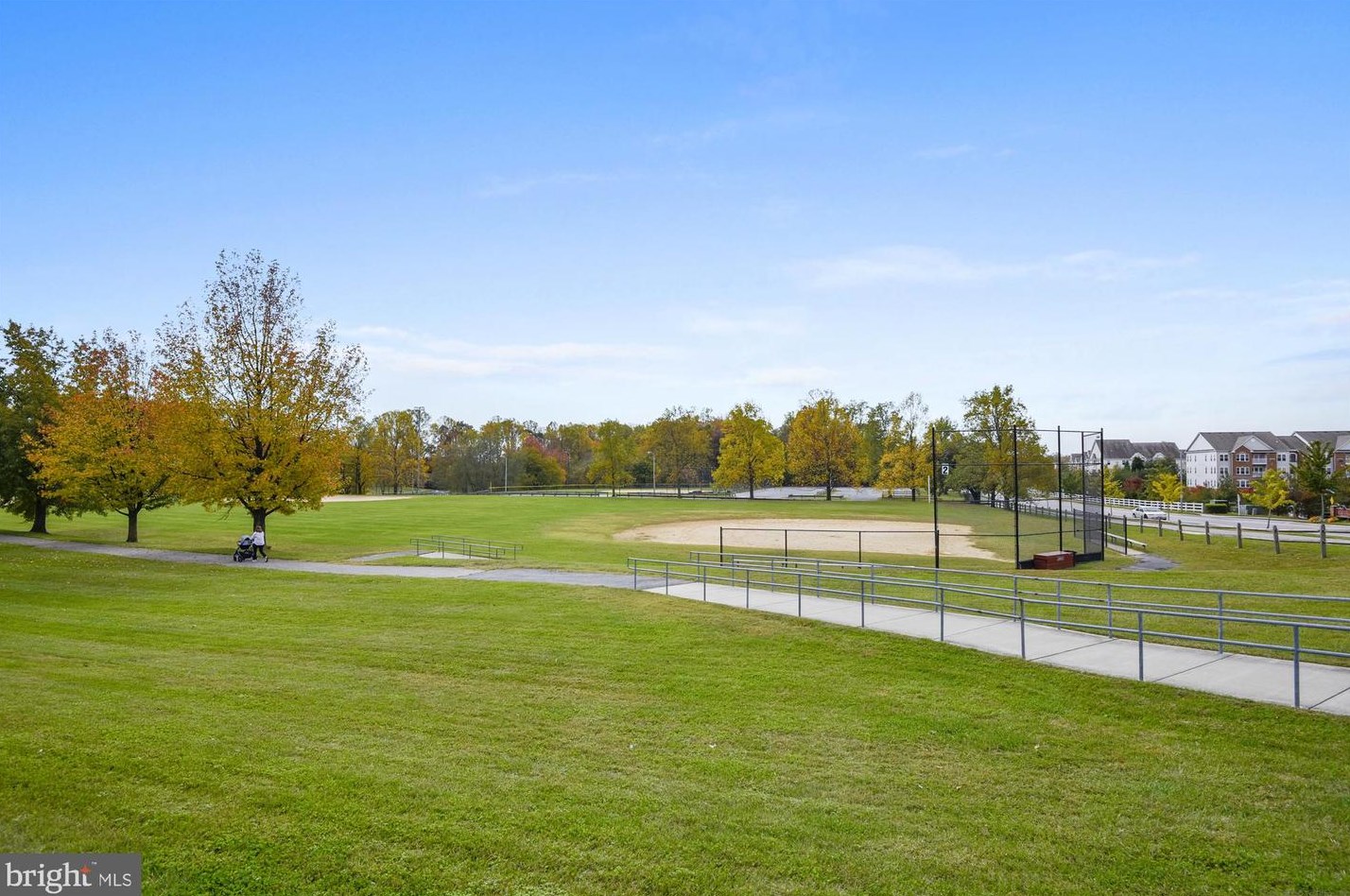 1488 Lowell Ct, Crofton MD 21114-1104 exterior