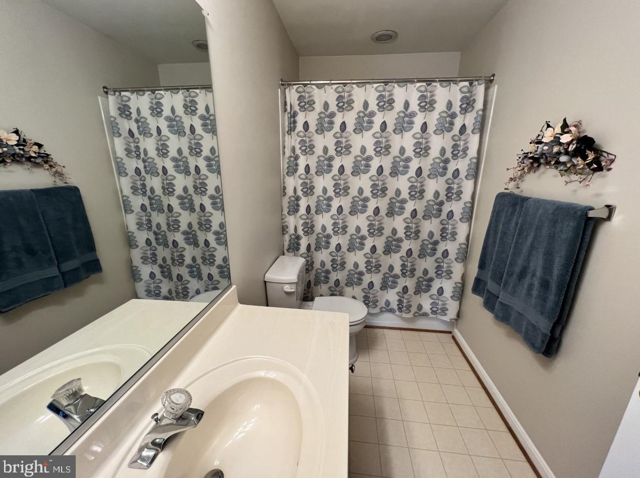 1851 Disney Est Cir, Severn MD 21144-1091 exterior