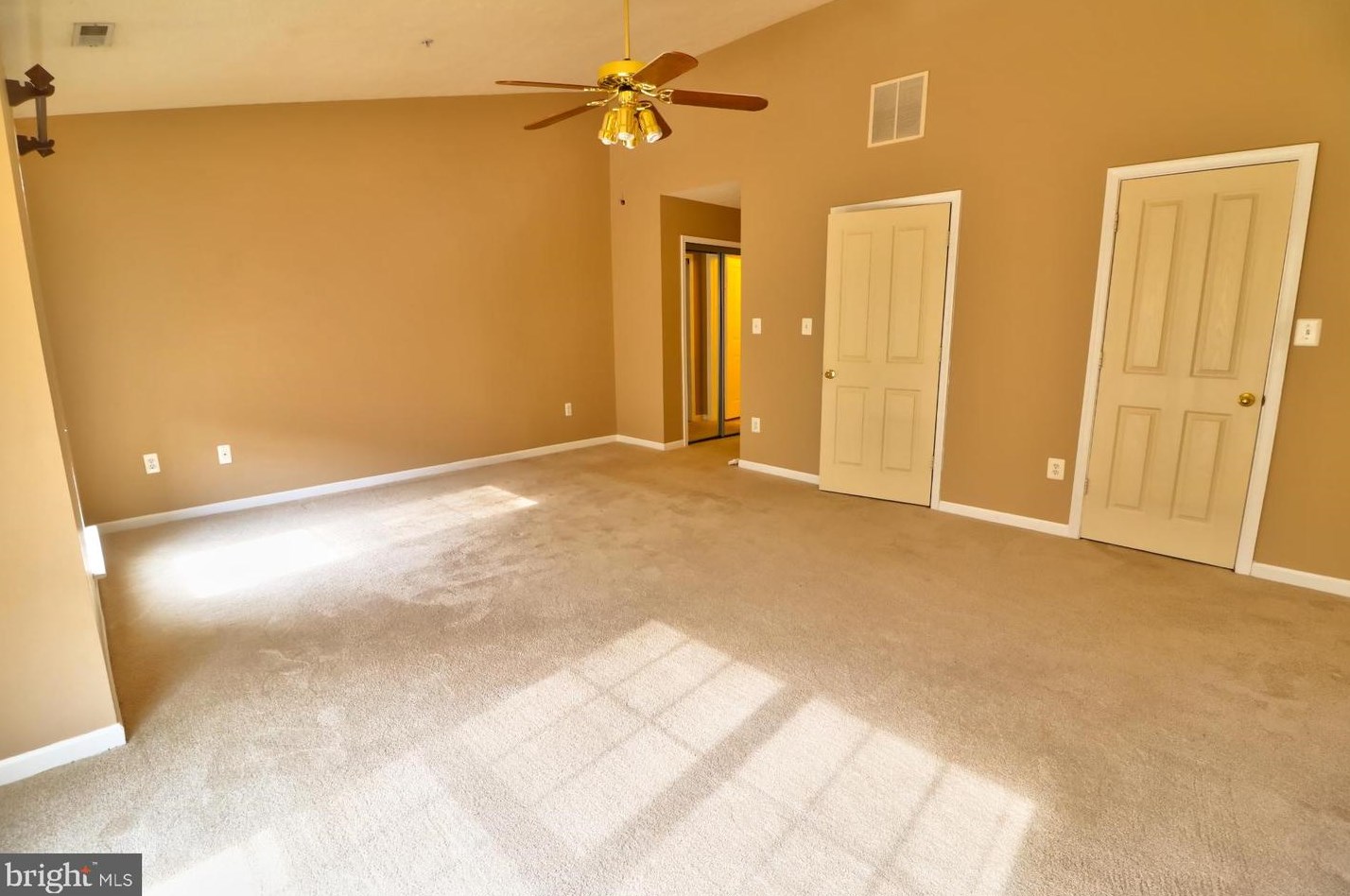 1809 Hillwood Ct, Severn MD 21144-1018 exterior