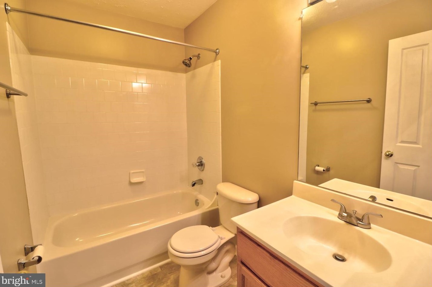 1809 Hillwood Ct, Severn MD 21144-1018 exterior