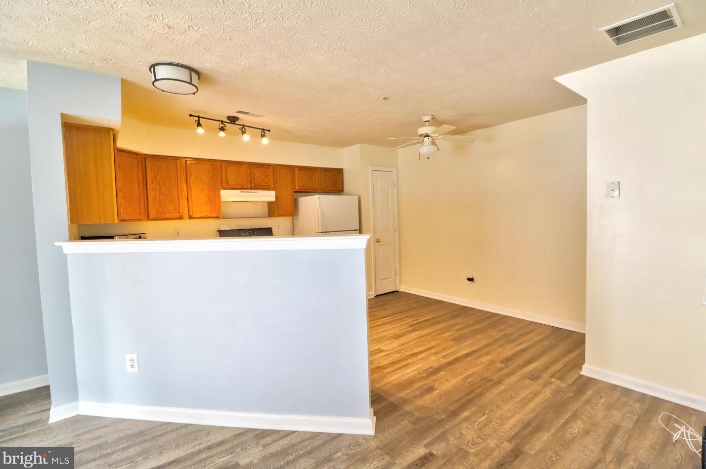 1809 Hillwood Ct, Severn MD 21144-1018 exterior